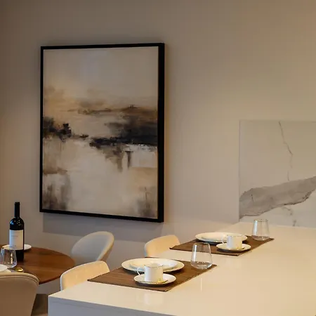 Apartman The Downtown Largo Do Carmo *