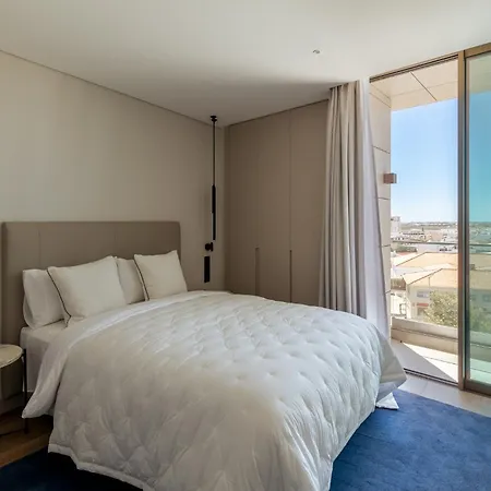 The Downtown Largo Do Carmo Apartman *