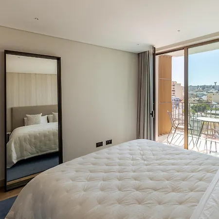 The Downtown Largo Do Carmo Apartman